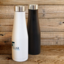 Velar Vacuum Bottle+in use