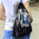 Drawstring Mesh Bag+in use