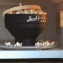 Microwave Popcorn Popper+in use