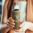 Venus Glass Bottle Natural Sleeve+in use